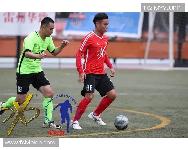 狐狸眼足球明星的传奇人生与场上风采揭秘